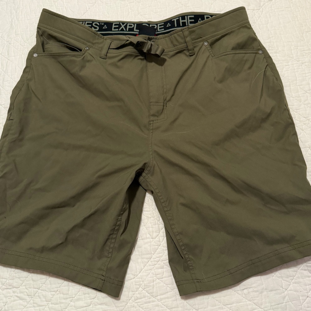 Gerry Weber Olive Green Men's Shorts